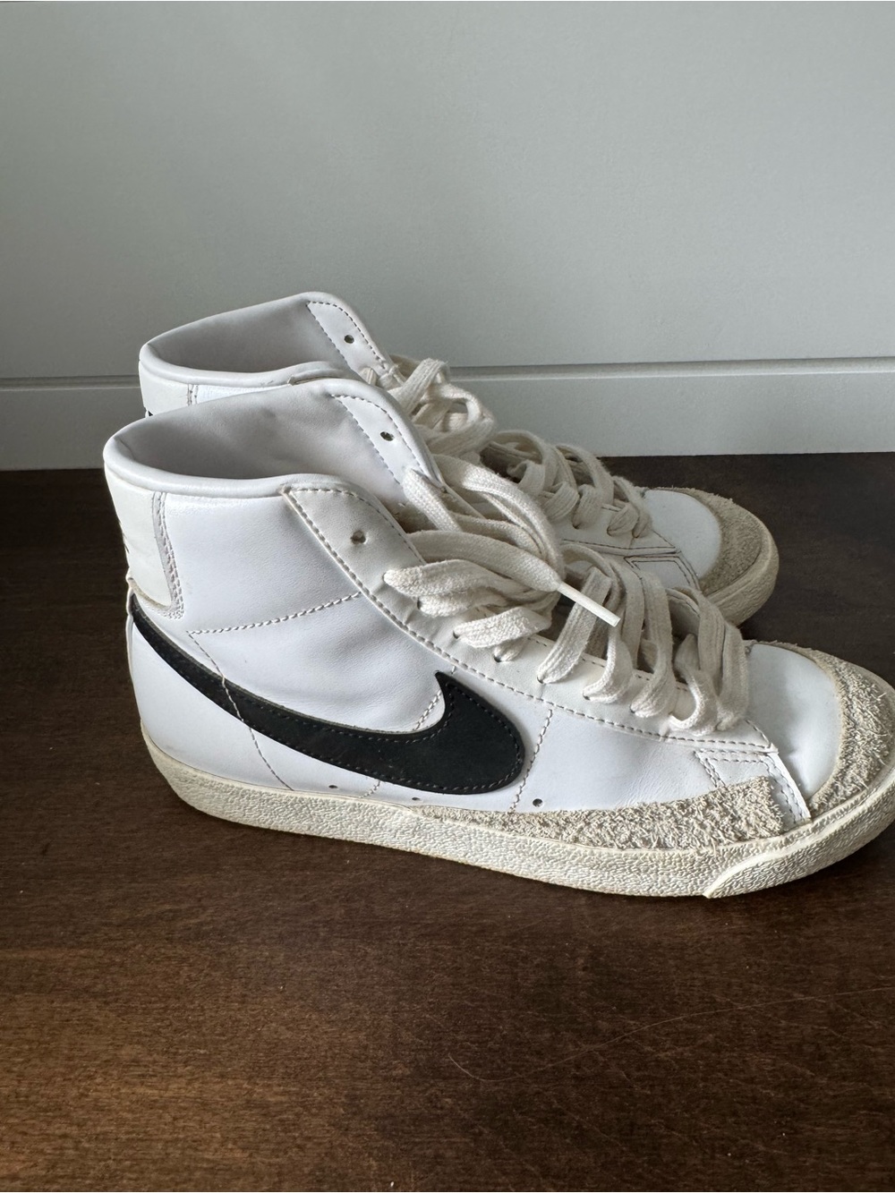 Nike Blazer Mid 77